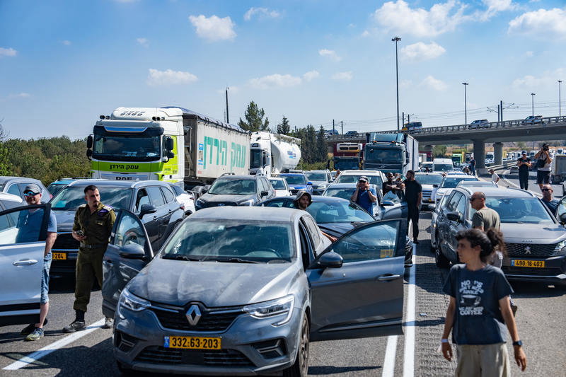 חסימות ומחאות בכביש 1