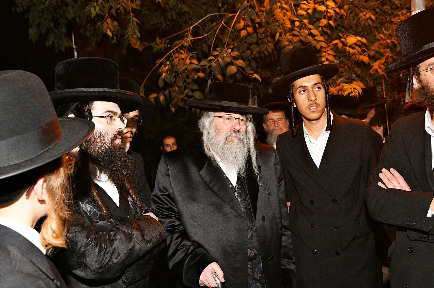 מסע הלויית האדמו"ר מקרעטשניף סיגעט זצ"ל