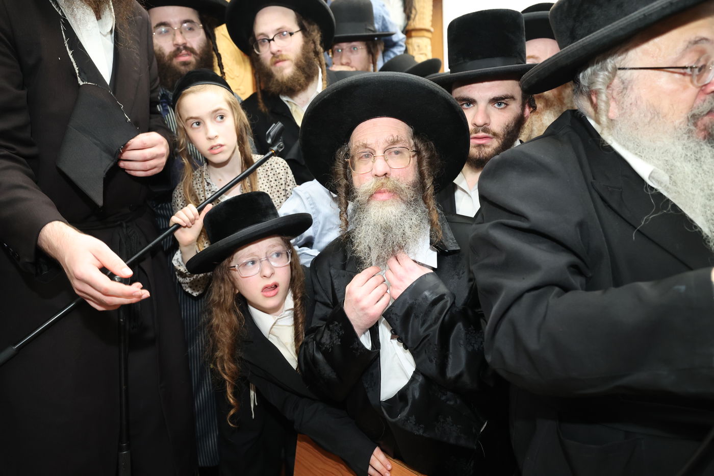 מסע הלויית האדמו"ר מקרעטשניף סיגעט זצ"ל