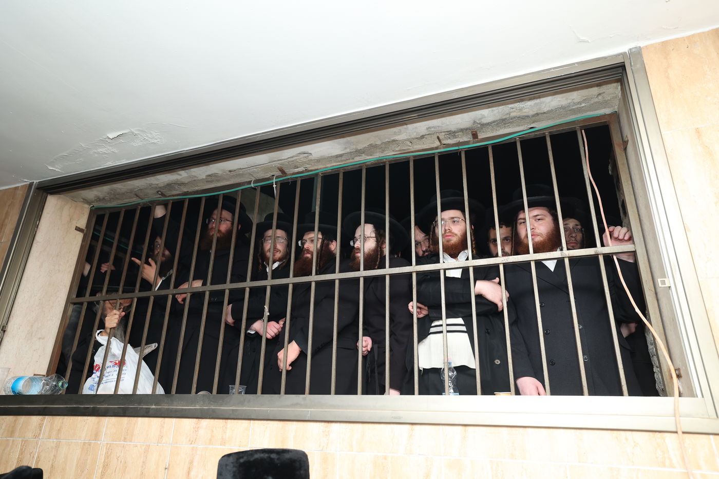 מסע הלויית האדמו"ר מקרעטשניף סיגעט זצ"ל