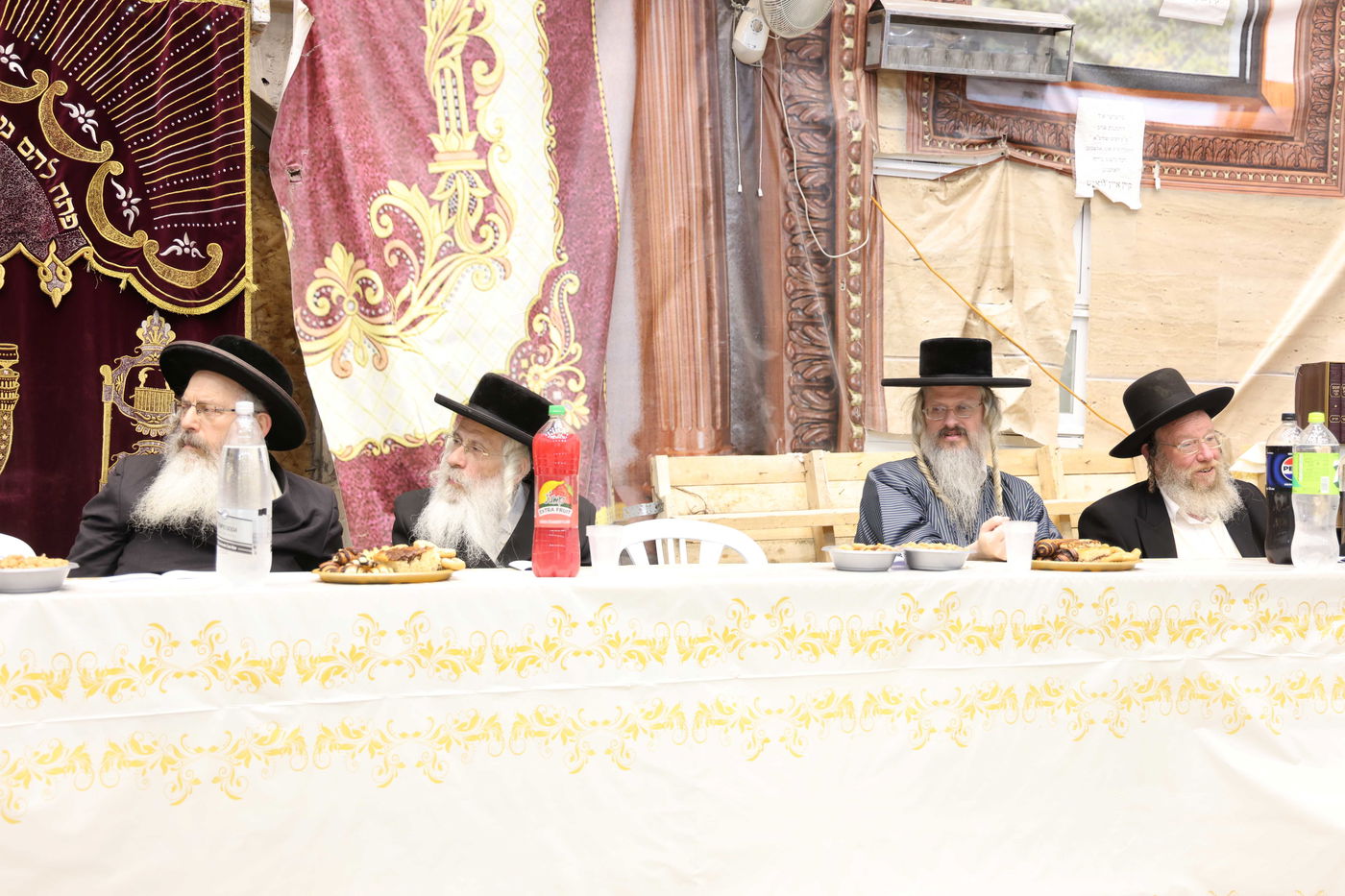 חלוקת פרסים בת"ת 'תורה ויראה' 