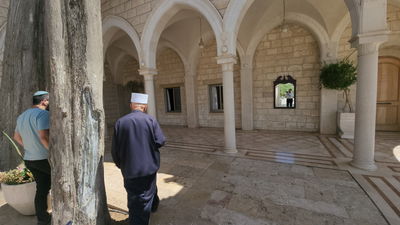 השייח' ריאד חמזה בכפר יאסיף