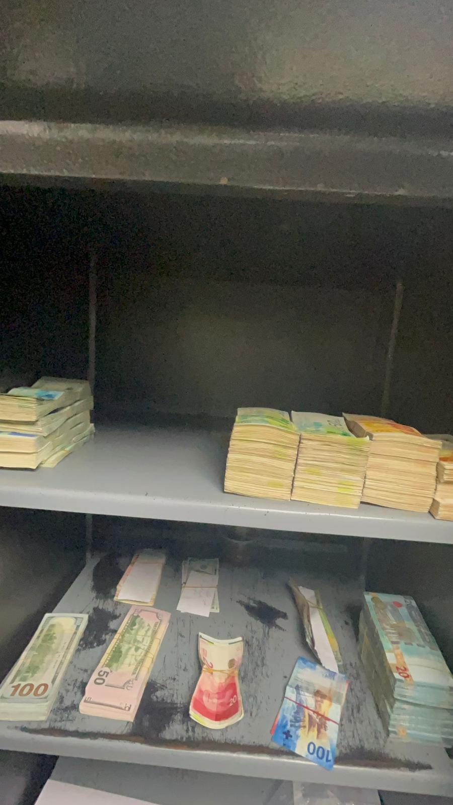 הלוחמים החרימו מיליון וחצי שקל כספי טרור | כך זה נראה