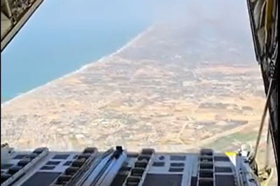 אלח'טיב, מצניח סיוע מעל עזה