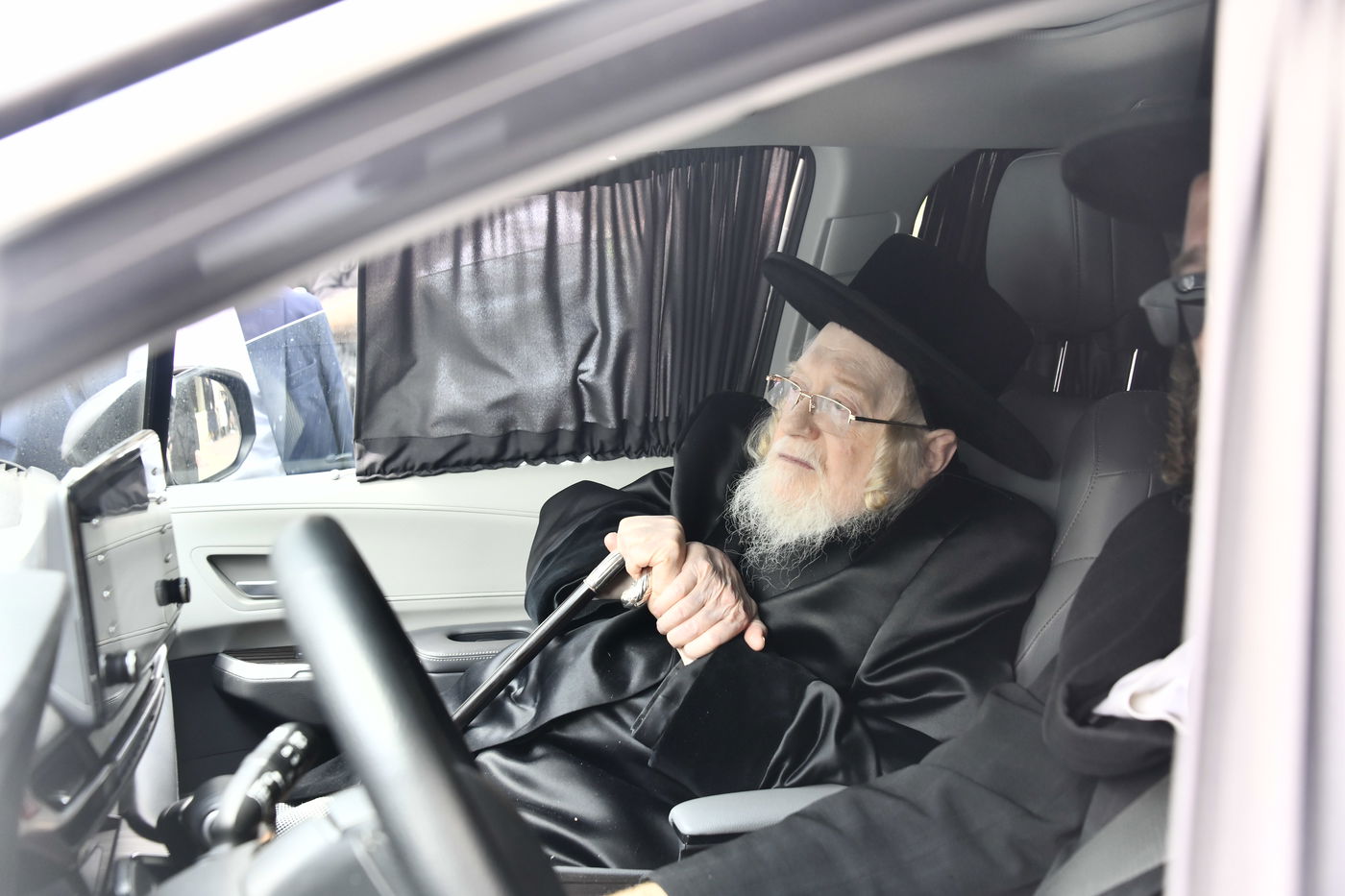 מסע הלוויית המקובל הגה"צ רבי דוד חיים שטרן זצ"ל