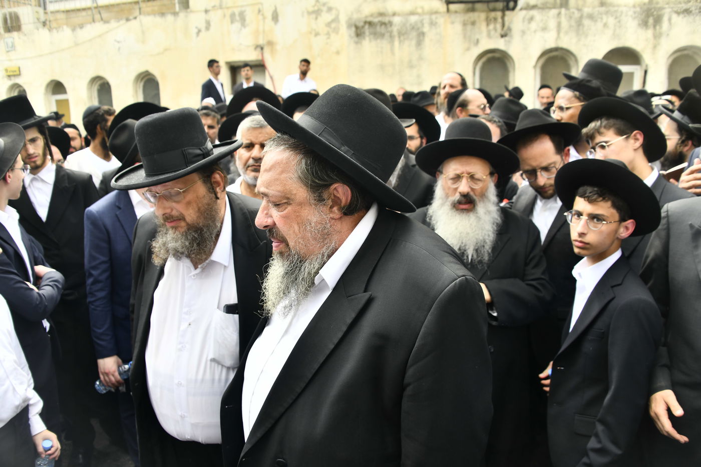 מסע הלוויית המקובל הגה"צ רבי דוד חיים שטרן זצ"ל