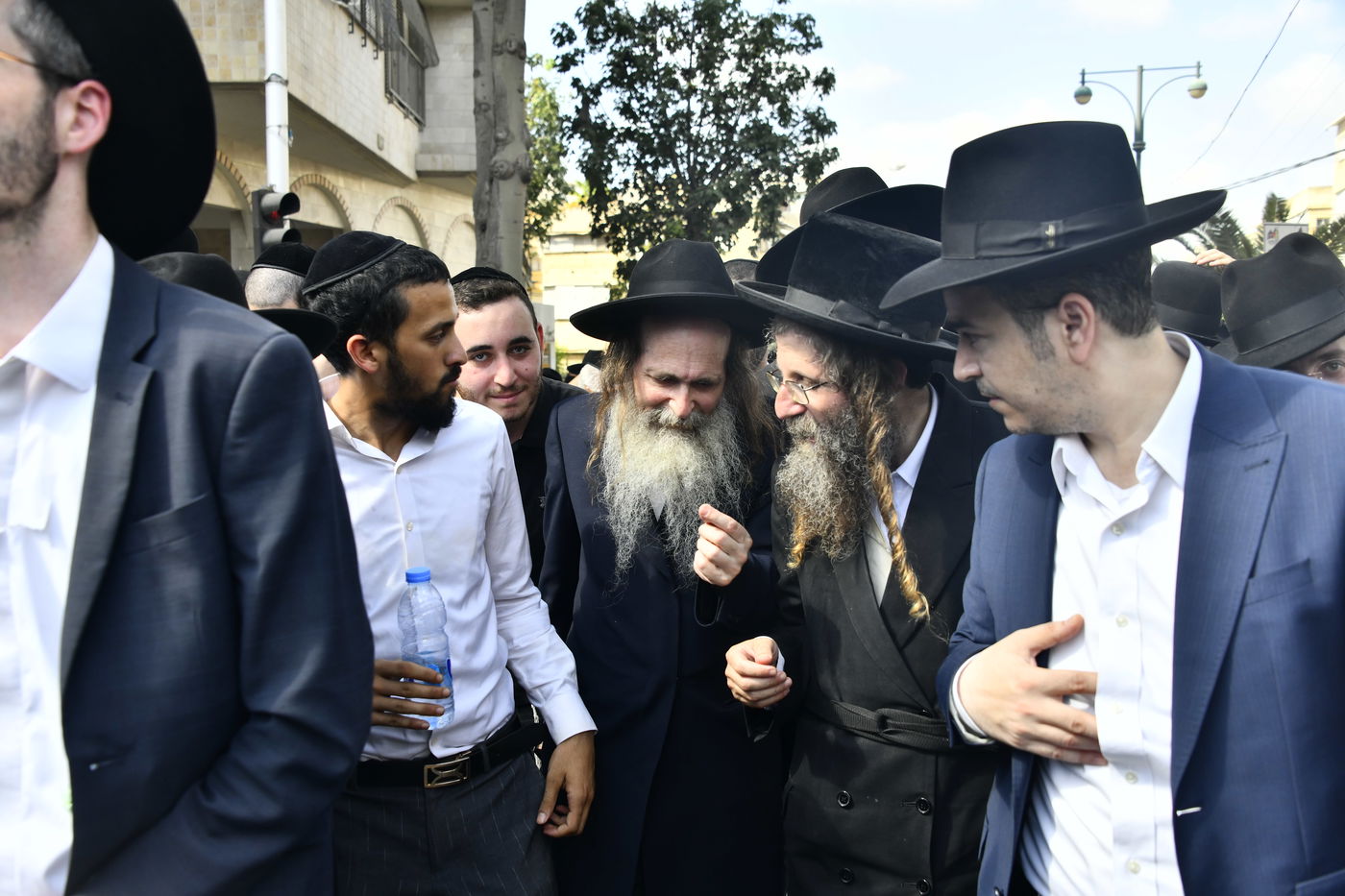 מסע הלוויית המקובל הגה"צ רבי דוד חיים שטרן זצ"ל