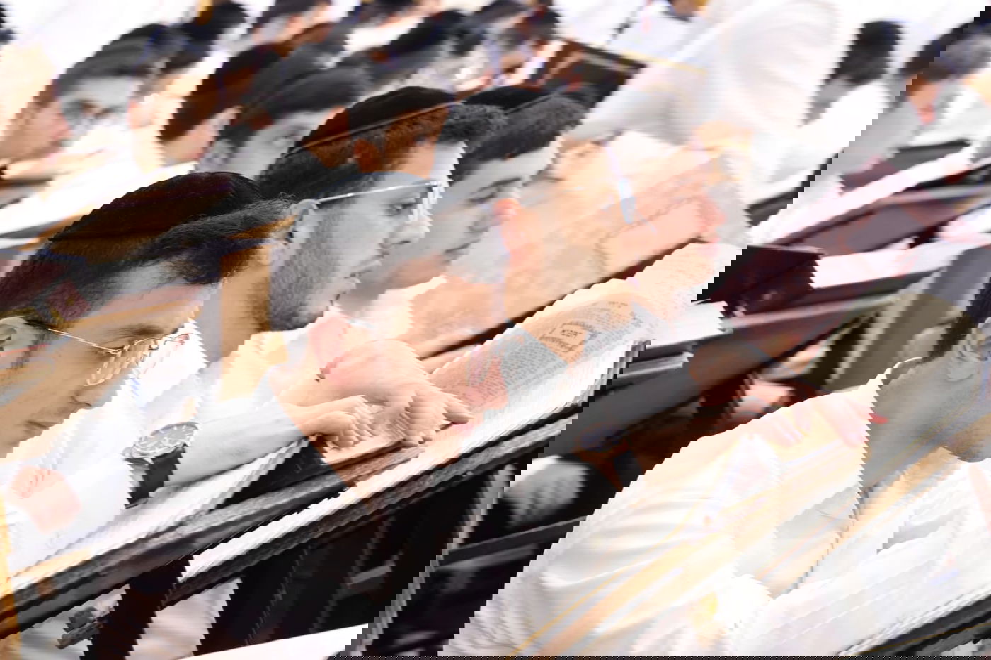 פתיחת הזמן בישיבת ברית יעקב