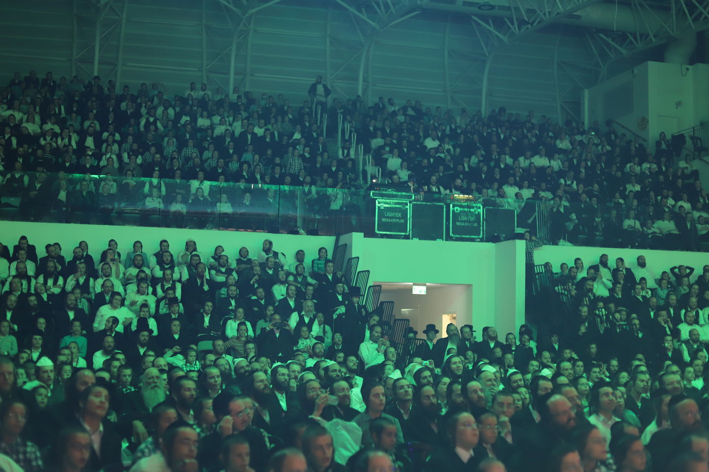 הצגת הענק באידיש - 'דער אידישע שפיל: זיידי