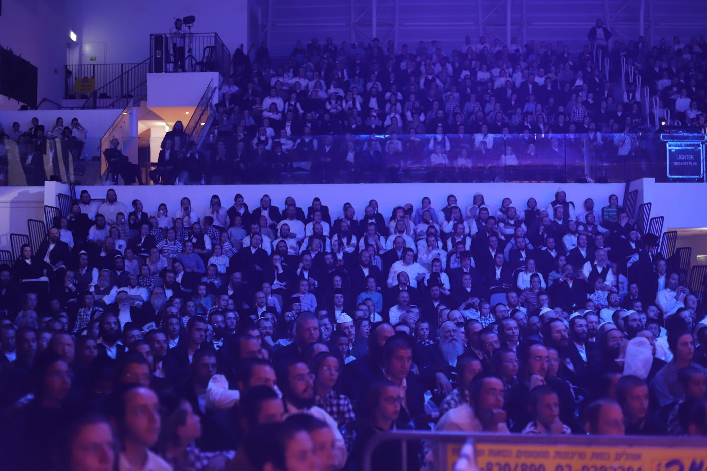 הצגת הענק באידיש - 'דער אידישע שפיל: זיידי