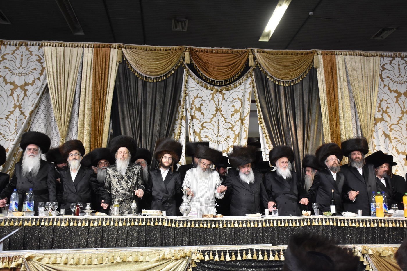 שמחת בית לעלוב - דזיקוב  - פאפא ירושלים