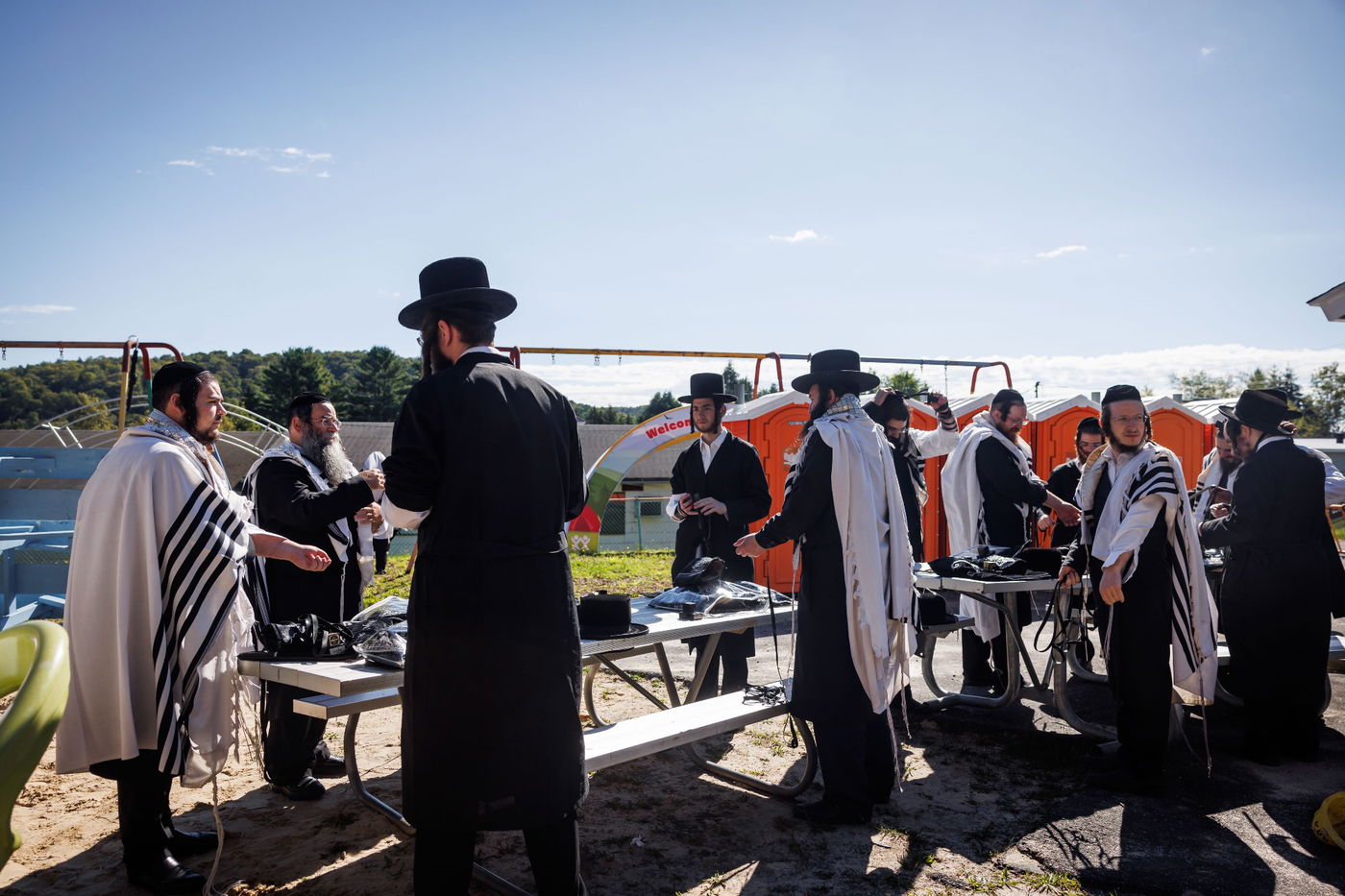 ר"ח אלול בצל האדמו"ר מבאבוב 45