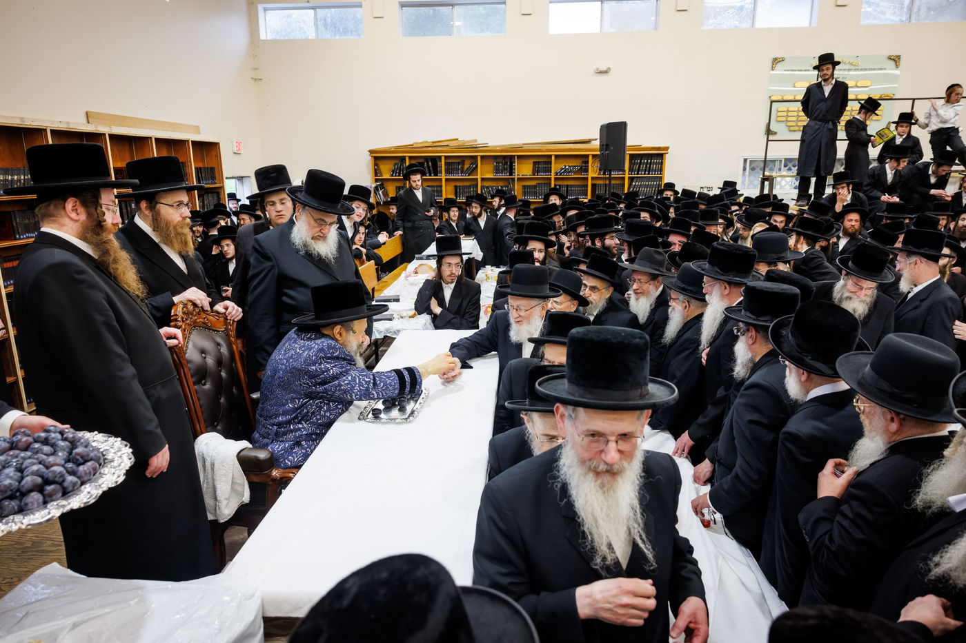 ר"ח אלול בצל האדמו"ר מבאבוב 45