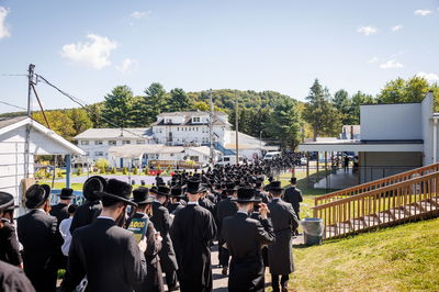 ר"ח אלול בצל האדמו"ר מבאבוב 45