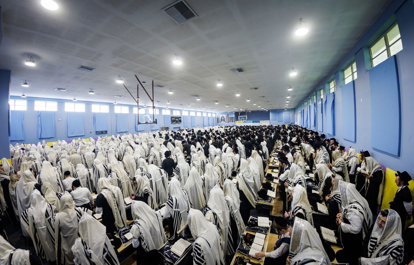 ר"ח אלול בצל האדמו"ר מבאבוב 45