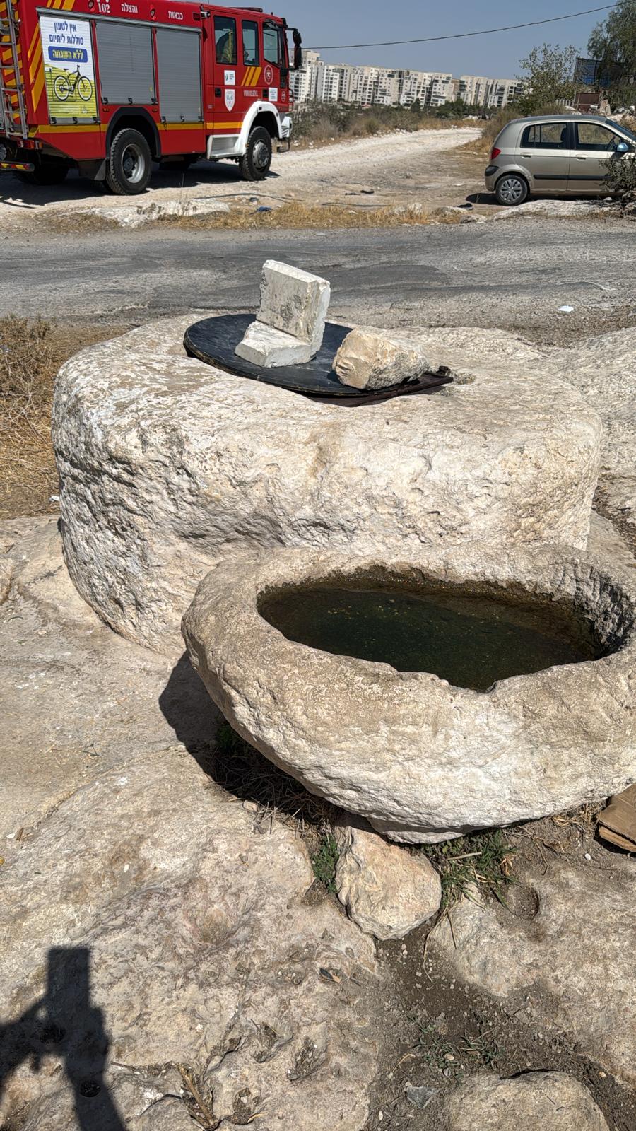 ירושלים: נער נפל לבור מים עמוק בשכונת הר חומה; חולץ בתום מאמצים