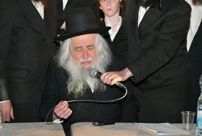 הגאון רבי יהושע דוד טורצ'ין נושא דברים