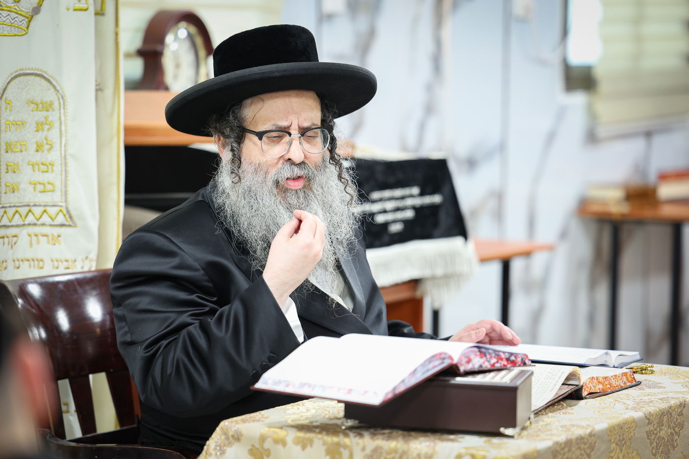 פתיחת הזמן בישיבת מהרי"ט בבני ברק