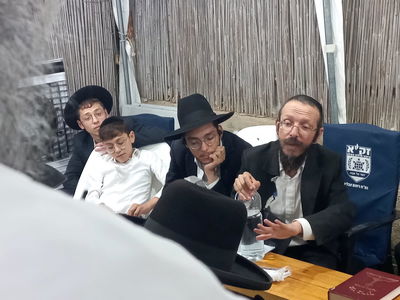 ילדיה של מרת אייכנשטיין ע"ה בשבעה