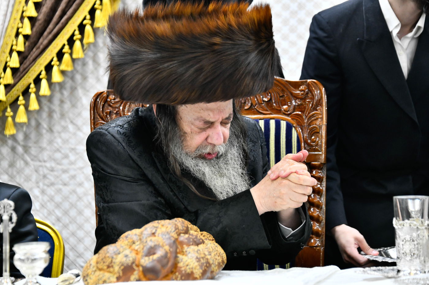 שמחת בר המצווה לנכד האדמו"רים ממודז'יץ וזוועהיל 