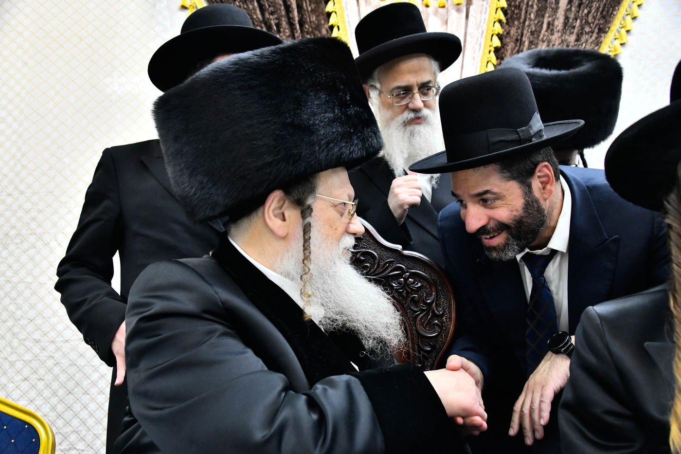 שמחת בר המצווה לנכד האדמו"רים ממודז'יץ וזוועהיל 