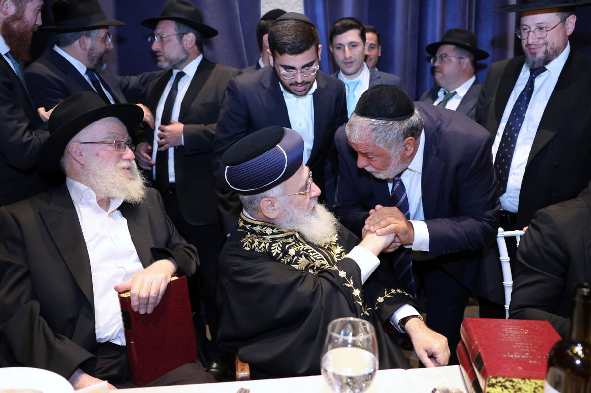 שמחת בר המצווה לנכד הראשל"צ הגר"י יוסף