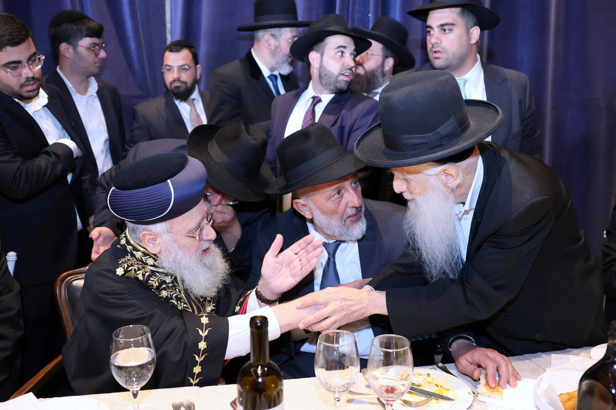 שמחת בר המצווה לנכד הראשל"צ הגר"י יוסף