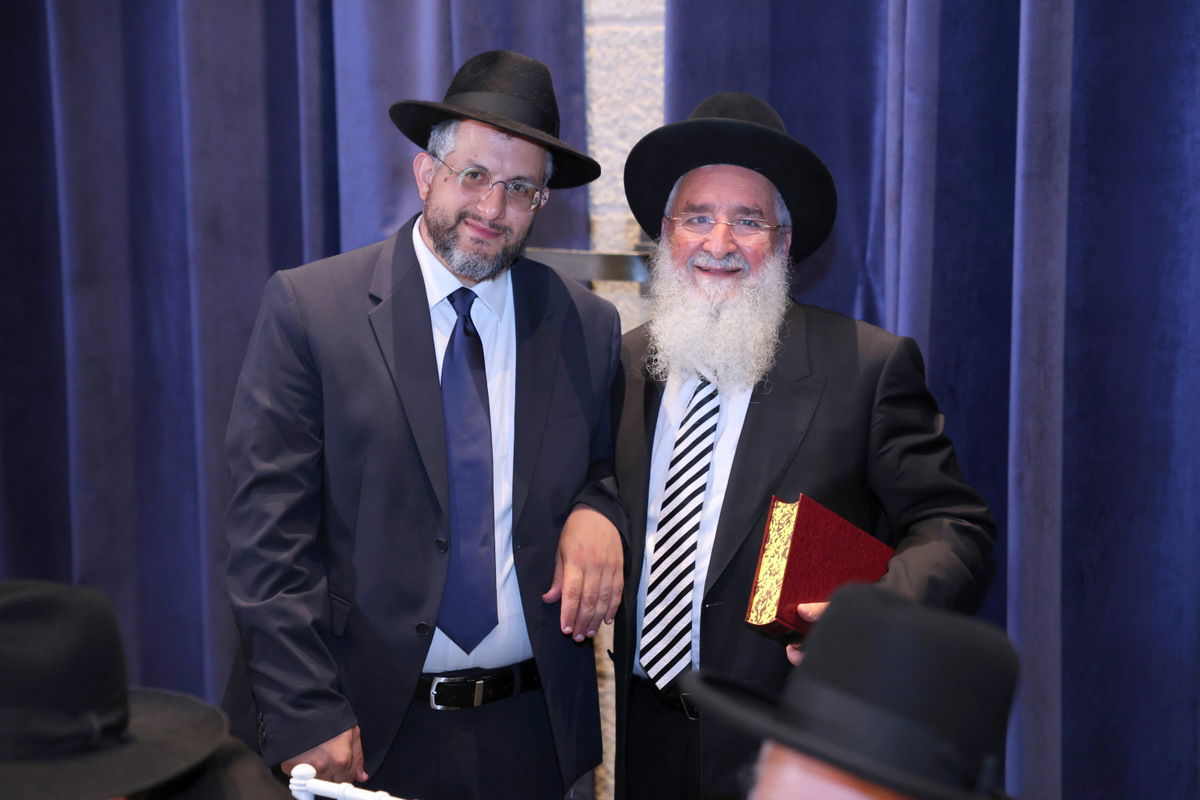 שמחת בר המצווה לנכד הראשל"צ הגר"י יוסף