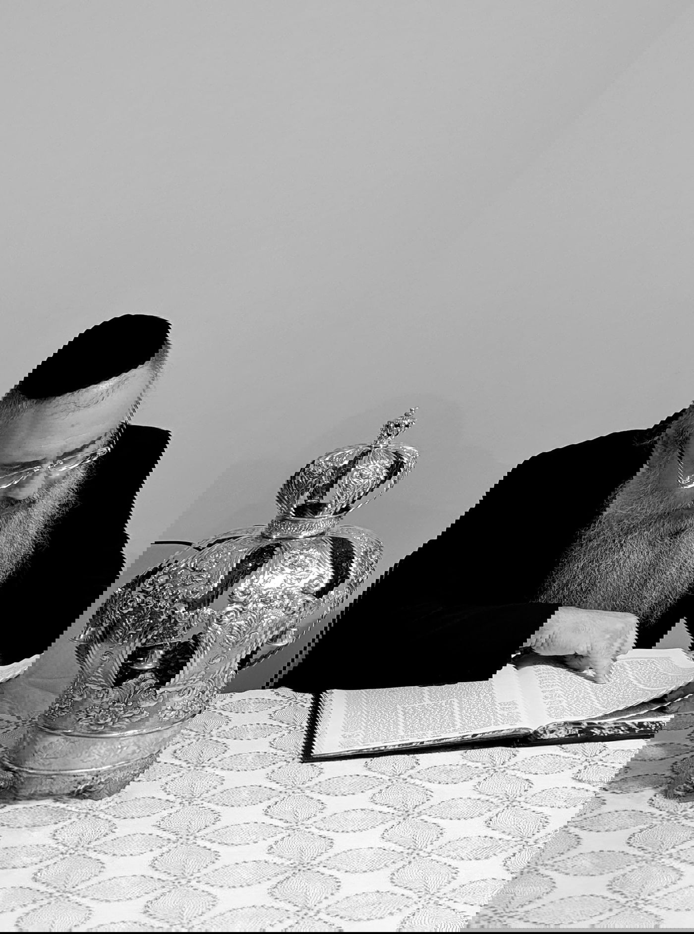 הכנסת ספר תורה למוסדות ’דרך אמונה’