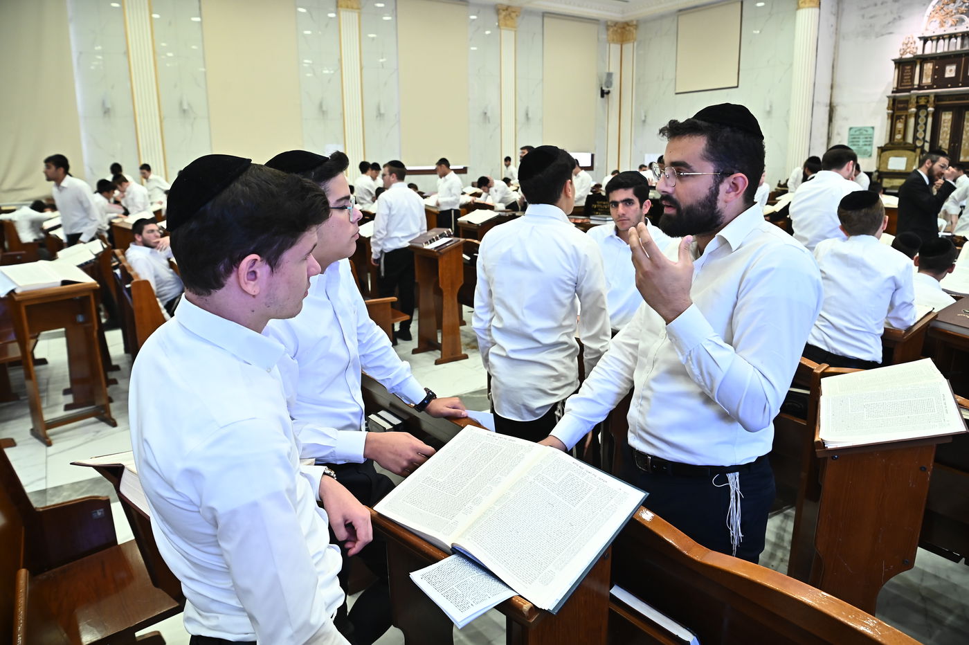 פתיחת זמן בישיבת 'עטרת ישראל'