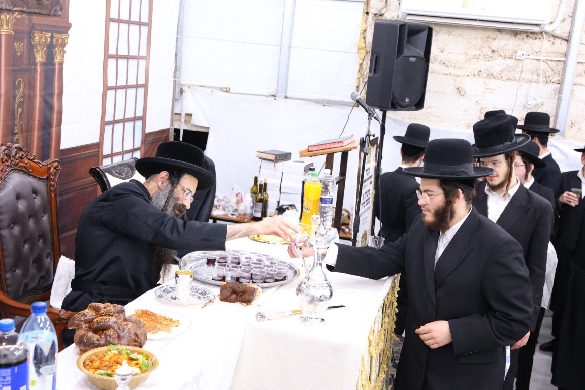 מעמד כבוד התורה בחצה"ק סטריקוב