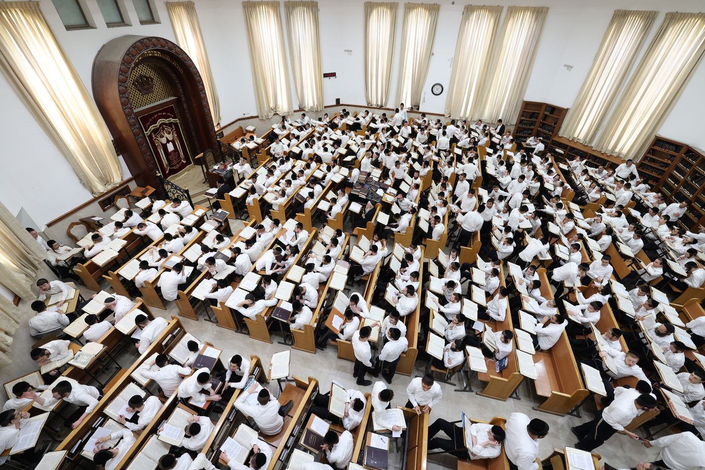 פתיחת הזמן בישיבת סלבודקה בבני ברק