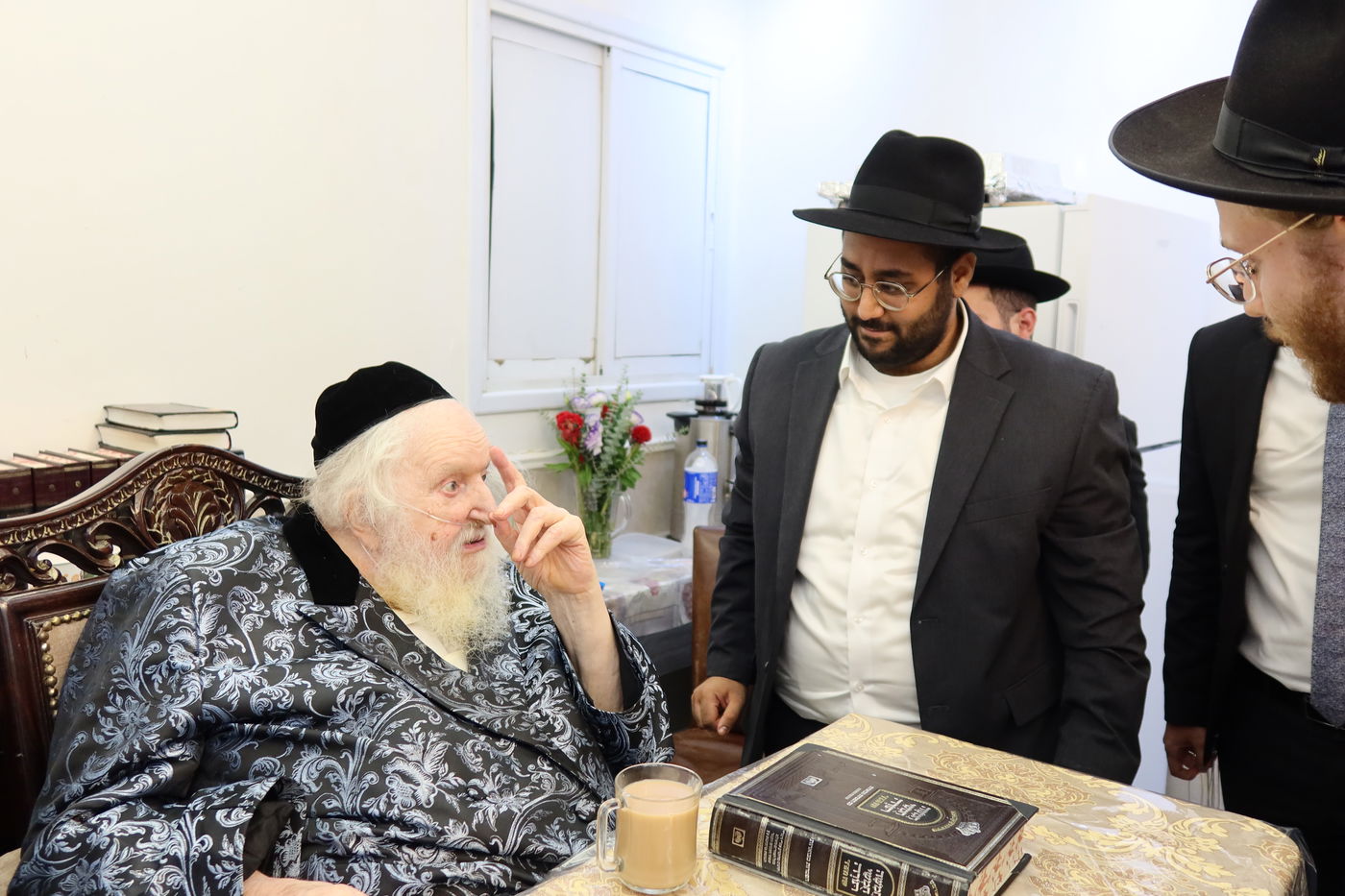 הבחור אצל הגר"מ שטרנבוך