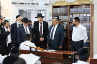 ראש העיר ליאון פתח את שנת הלימודים בת"ת 'לחם ביכורים' | תיעוד