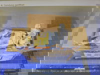 החבילה האסורה