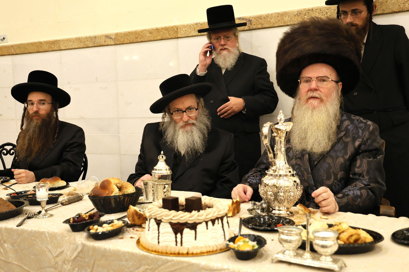 שמחת בר המצווה לנכד האדמו"רים מבערגסאז - דעעש ירושלים