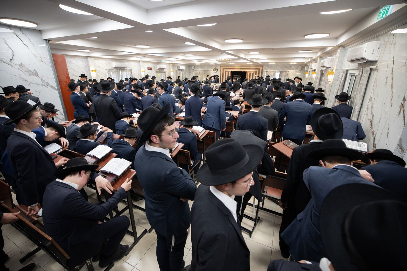 פתיחת הזמן בישיבת 'מגדל עוז'