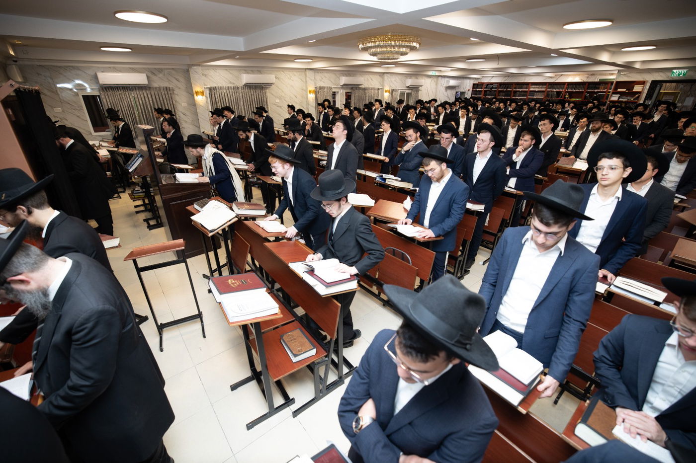 פתיחת הזמן בישיבת 'מגדל עוז'