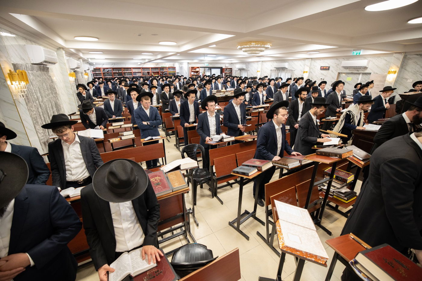 פתיחת הזמן בישיבת 'מגדל עוז'