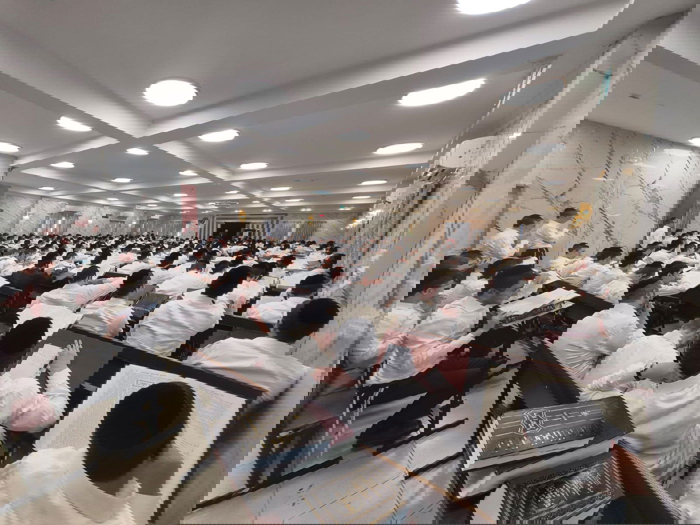 פתיחת הזמן בישיבת 'מגדל עוז'