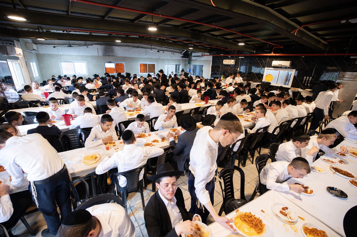 פתיחת הזמן בישיבת 'מגדל עוז'