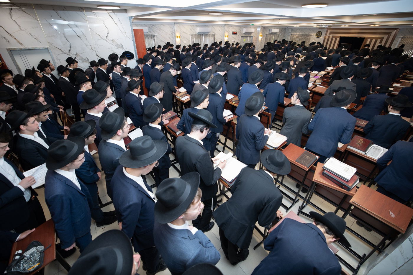 פתיחת הזמן בישיבת 'מגדל עוז'