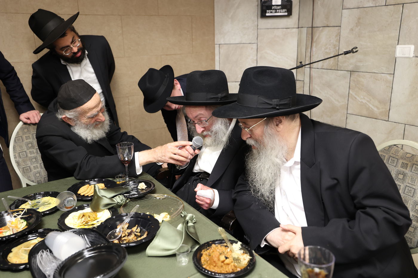 שמחת בר המצוה לנכד הגאון רבי אליעזר דינר