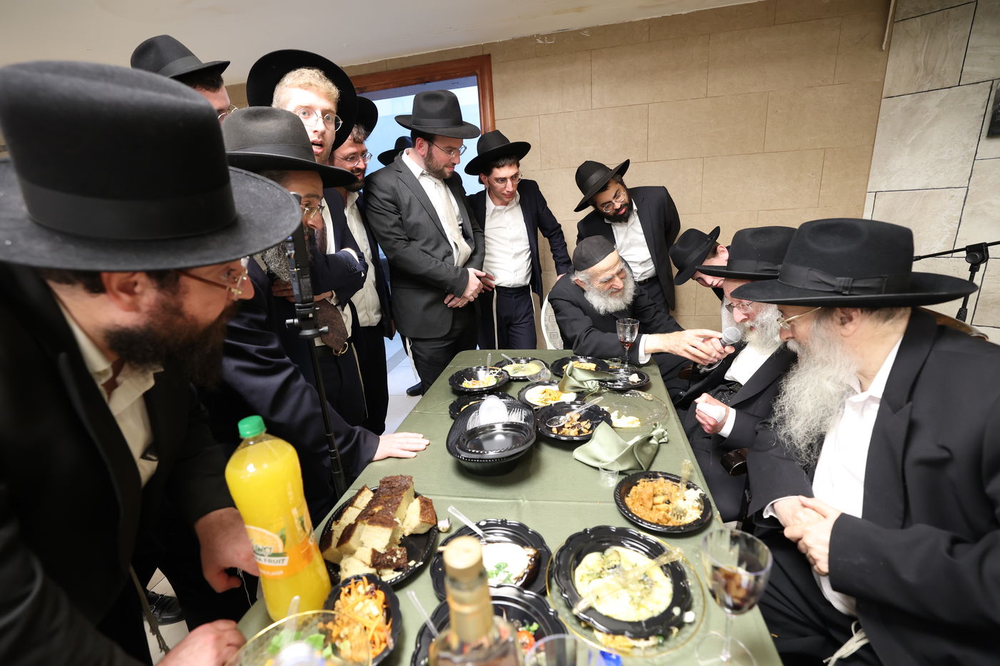 שמחת בר המצוה לנכד הגאון רבי אליעזר דינר