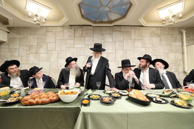 גלריה מיוחדת משמחת בר המצווה שאיחדה את גדולי התורה