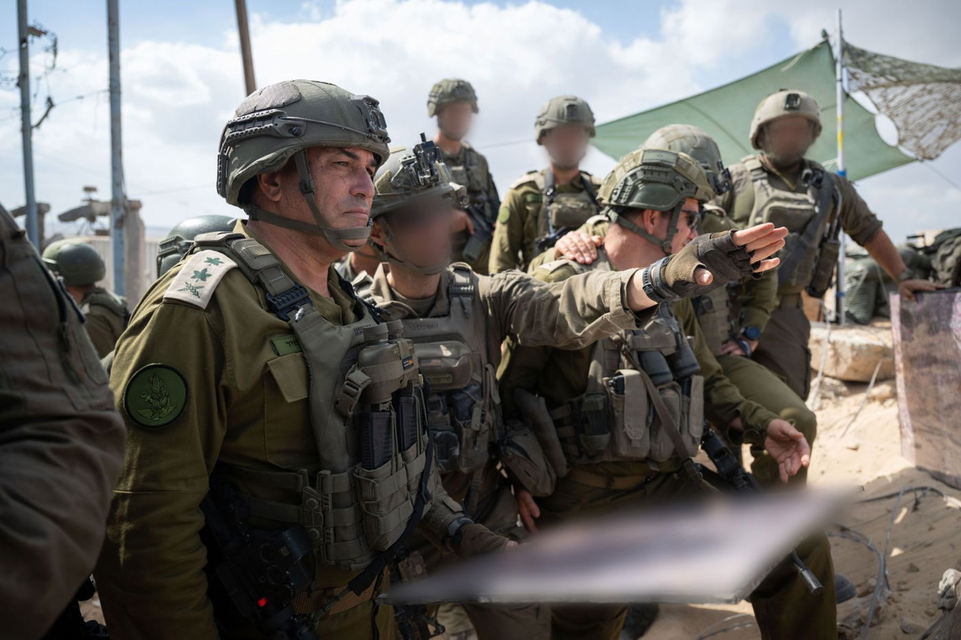 הרמטכ"ל בעזה, רגע לפני היציאה לכיבוש הרצועה