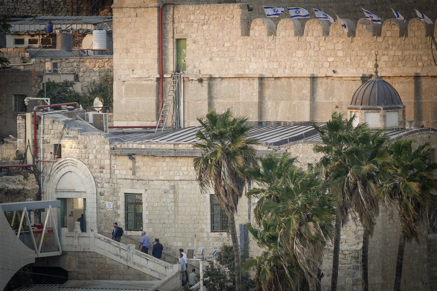 התחזית: הכבדה בעומסי החום | בשבת: הקלה וירידה בטמפרטורות