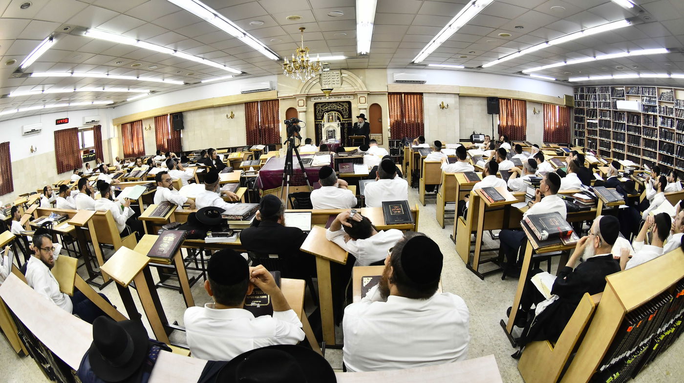 עצרת הספד על הגאון רבי אלטר דוד חיים שטרן זצ"ל