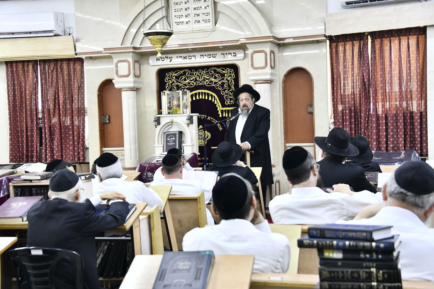 עצרת הספד על הגאון רבי אלטר דוד חיים שטרן זצ"ל