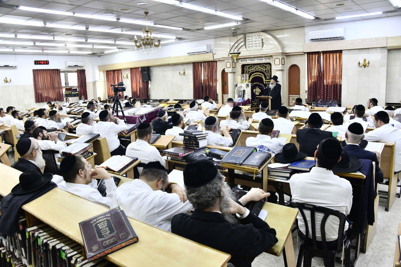 עצרת הספד על הגאון רבי אלטר דוד חיים שטרן זצ"ל